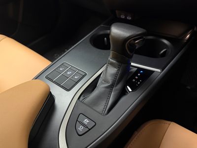 2023 Lexus UX 250H