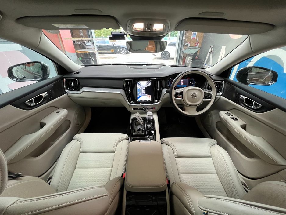 2024 Volvo V60