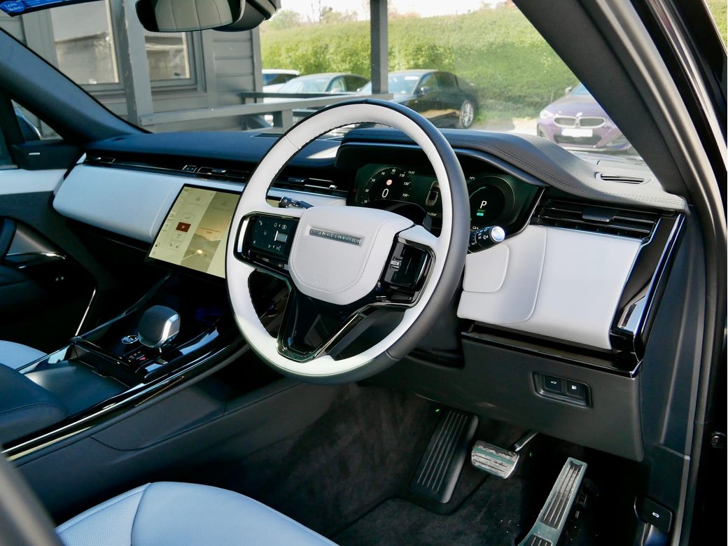 2026 Land Rover Range Rover Sport