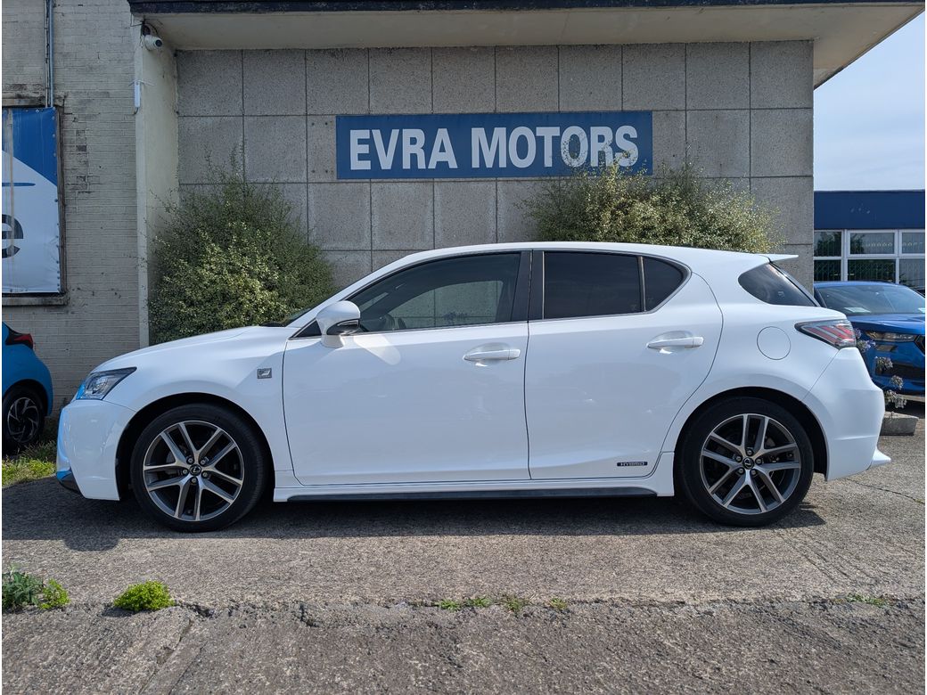 2017 Lexus CT 200h
