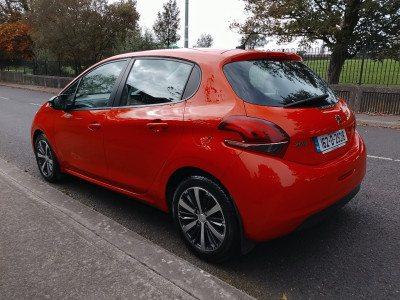 2016 Peugeot 208