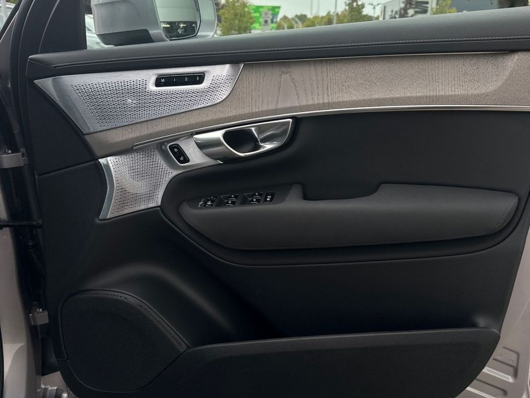 2025 Volvo XC90