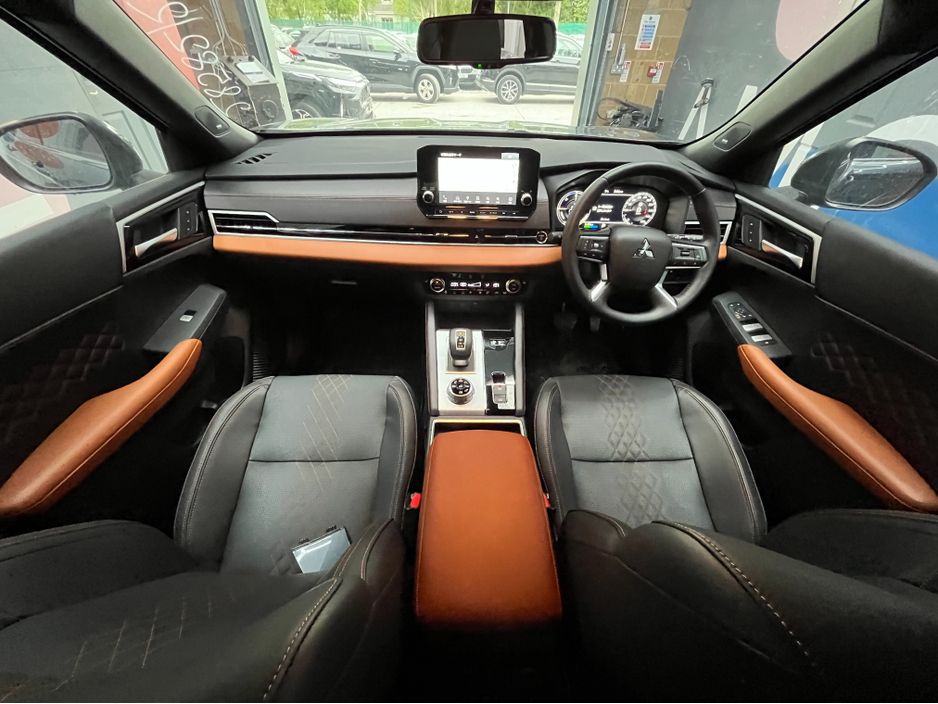 2024 Mitsubishi Outlander