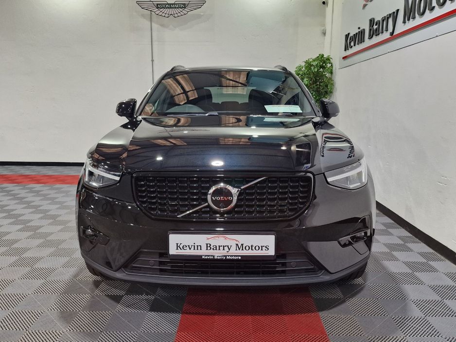 2023 Volvo XC40