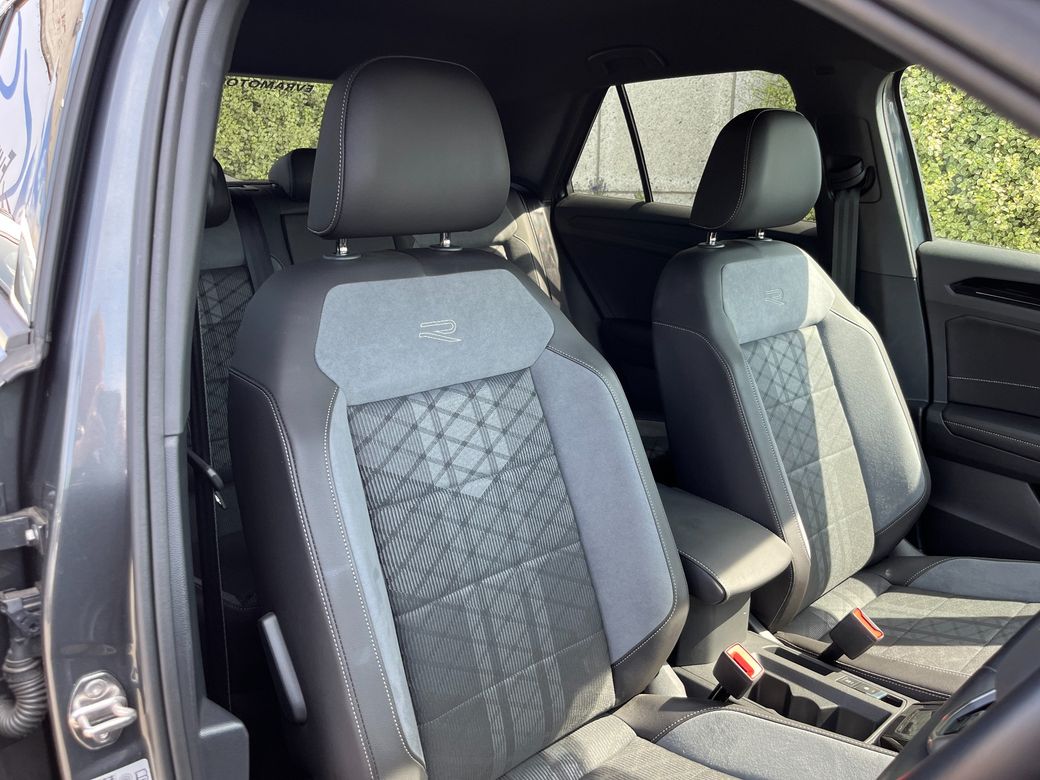 2024 Volkswagen T-Roc
