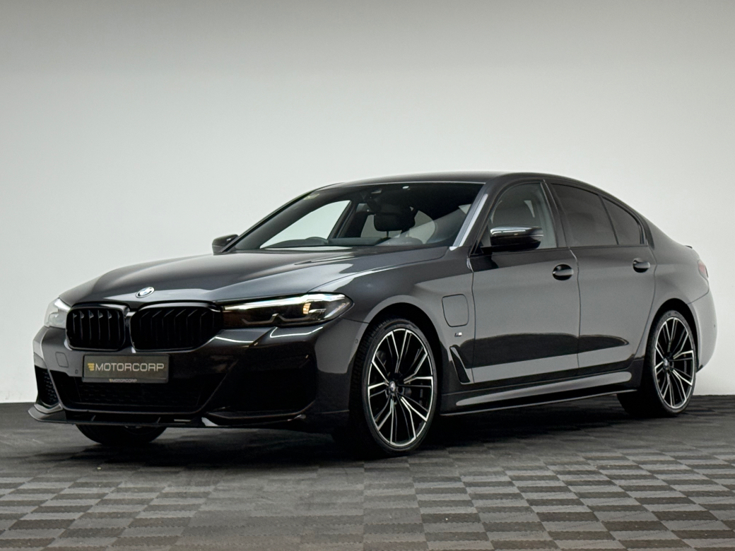 2021 BMW 5 Series