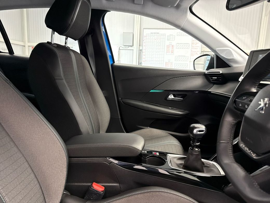 2022 Peugeot 208