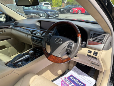 2015 Lexus LS