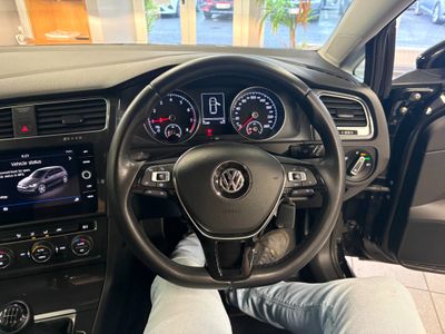 2019 Volkswagen Golf