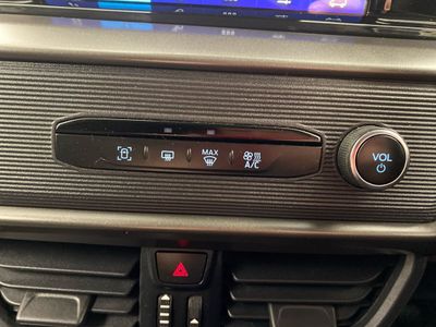 2024 Ford Transit Courier