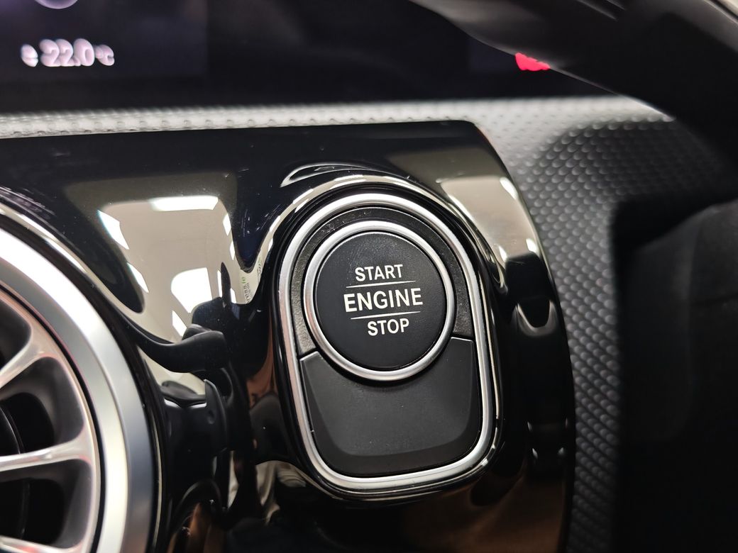 2022 Mercedes-Benz CLA Class