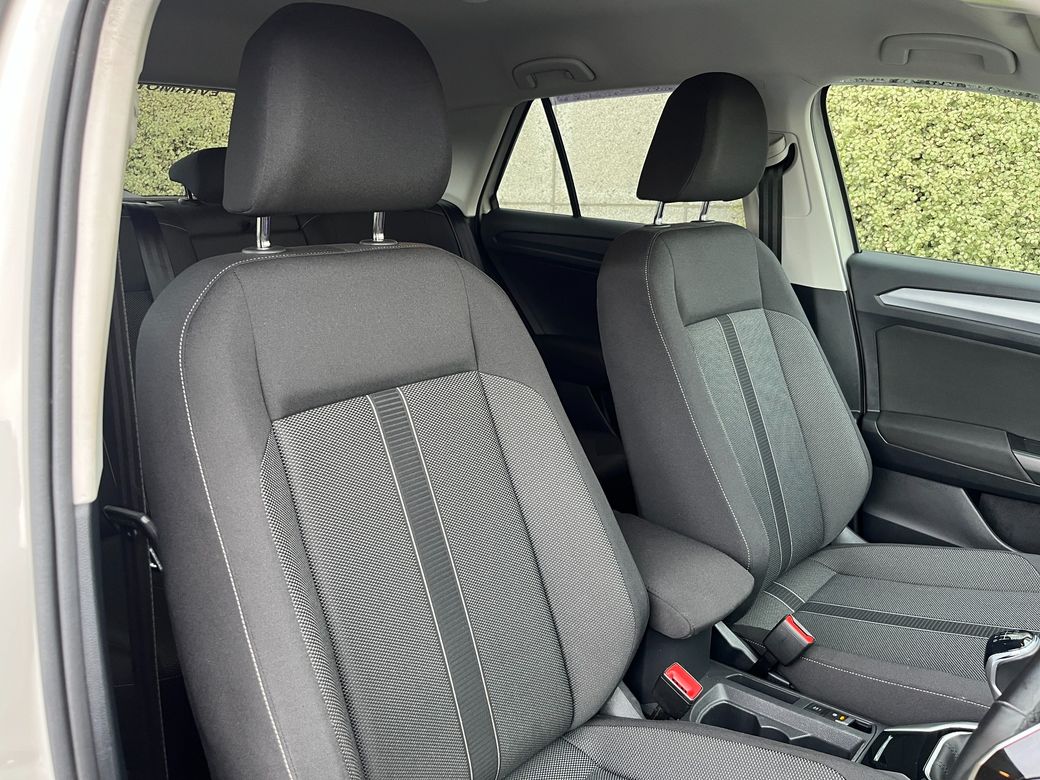 2023 Volkswagen T-Roc