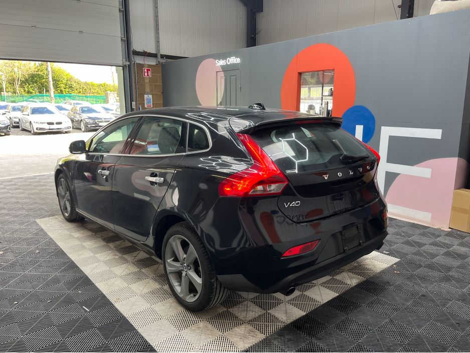 2015 Volvo V40
