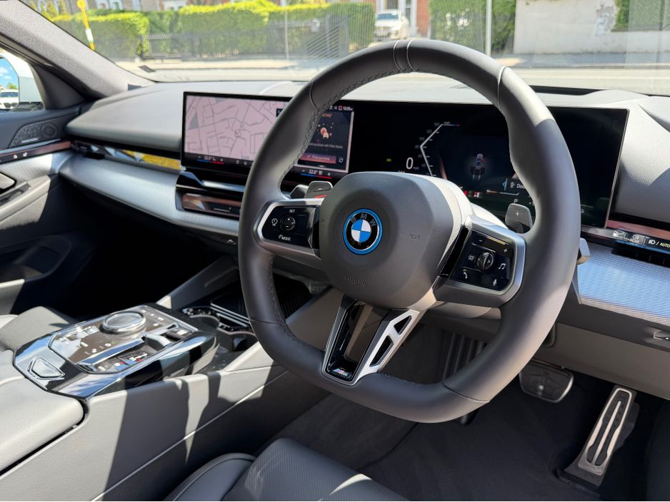2025 BMW 5 Series