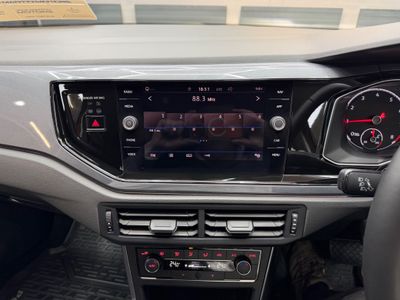 2018 Volkswagen Polo