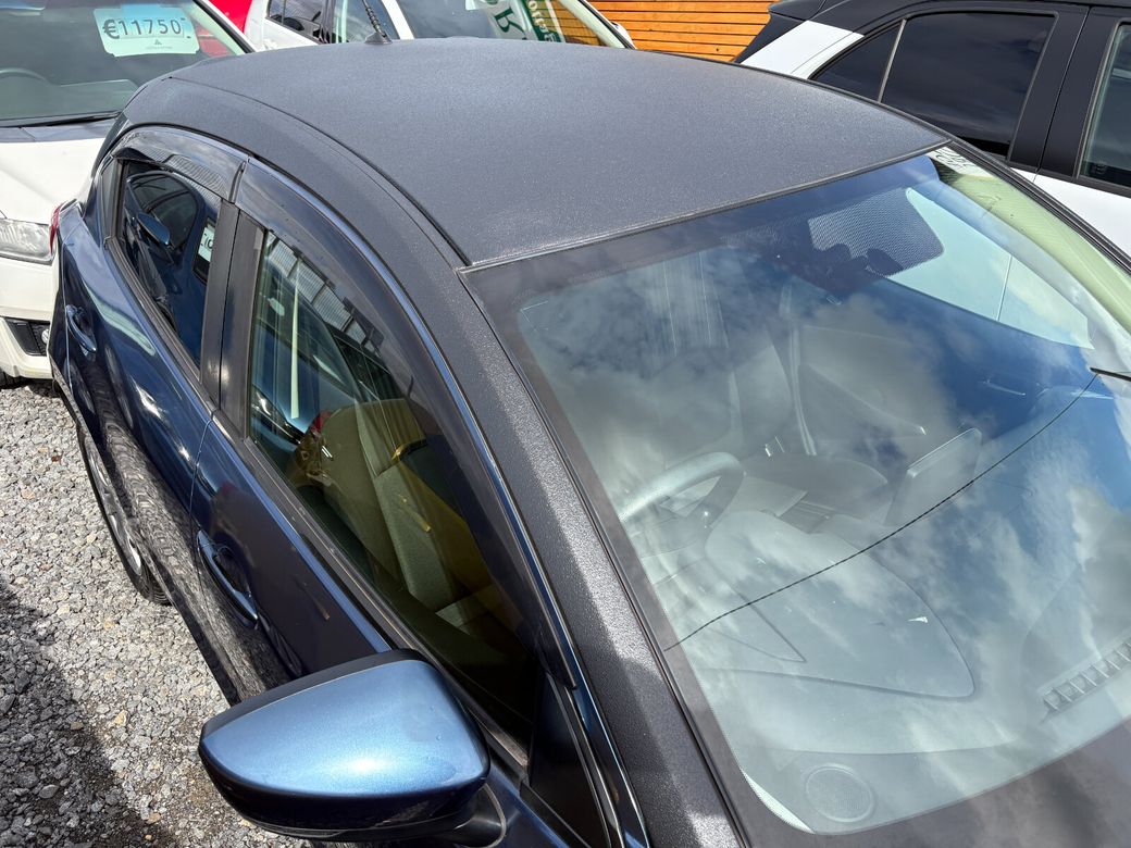 2017 Mazda Demio