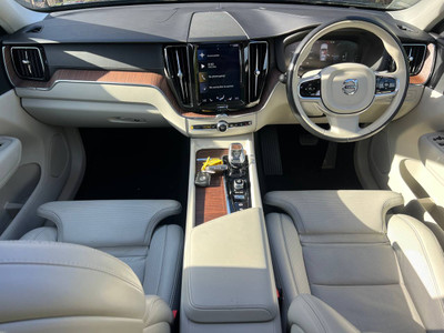 2020 Volvo XC60
