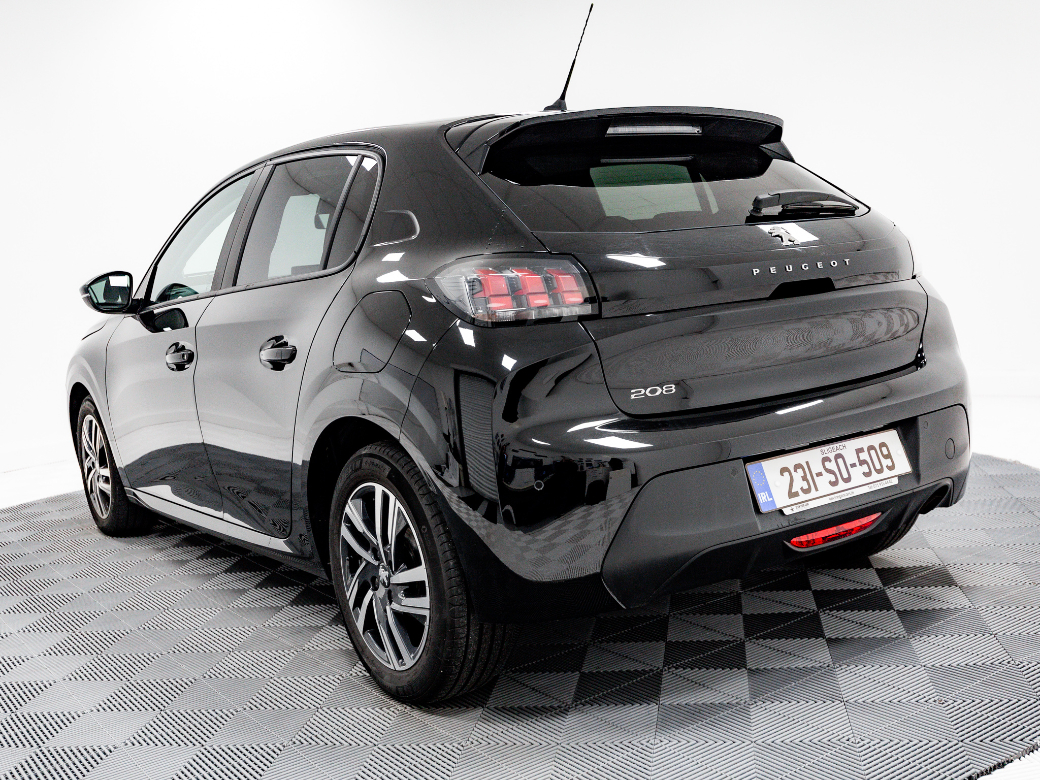 2023 Peugeot 208
