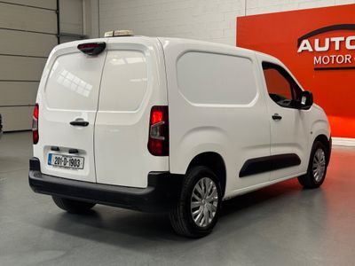 2020 Peugeot Partner