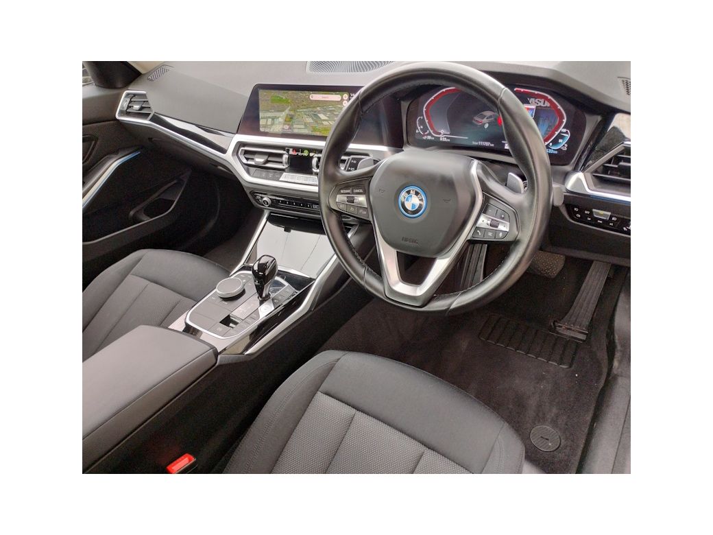 2021 BMW 330