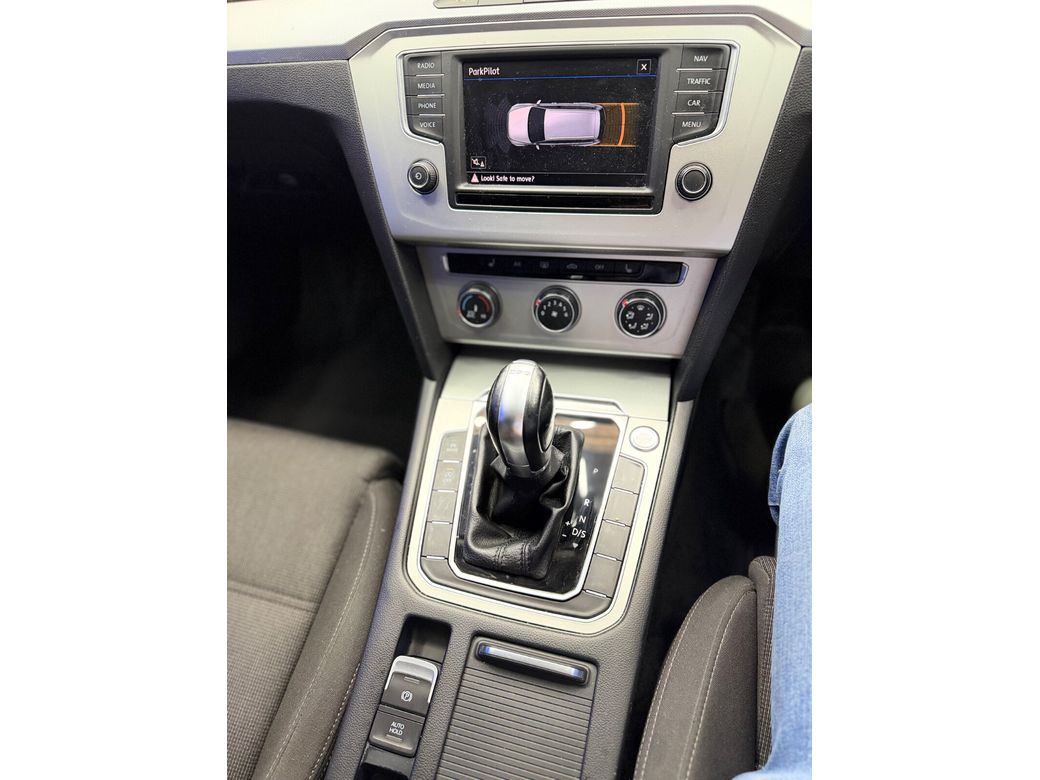 2016 Volkswagen Passat