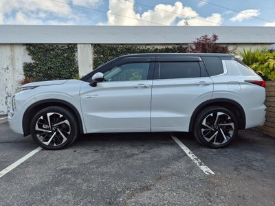 2023 Mitsubishi Outlander