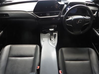 2023 Lexus UX 250H