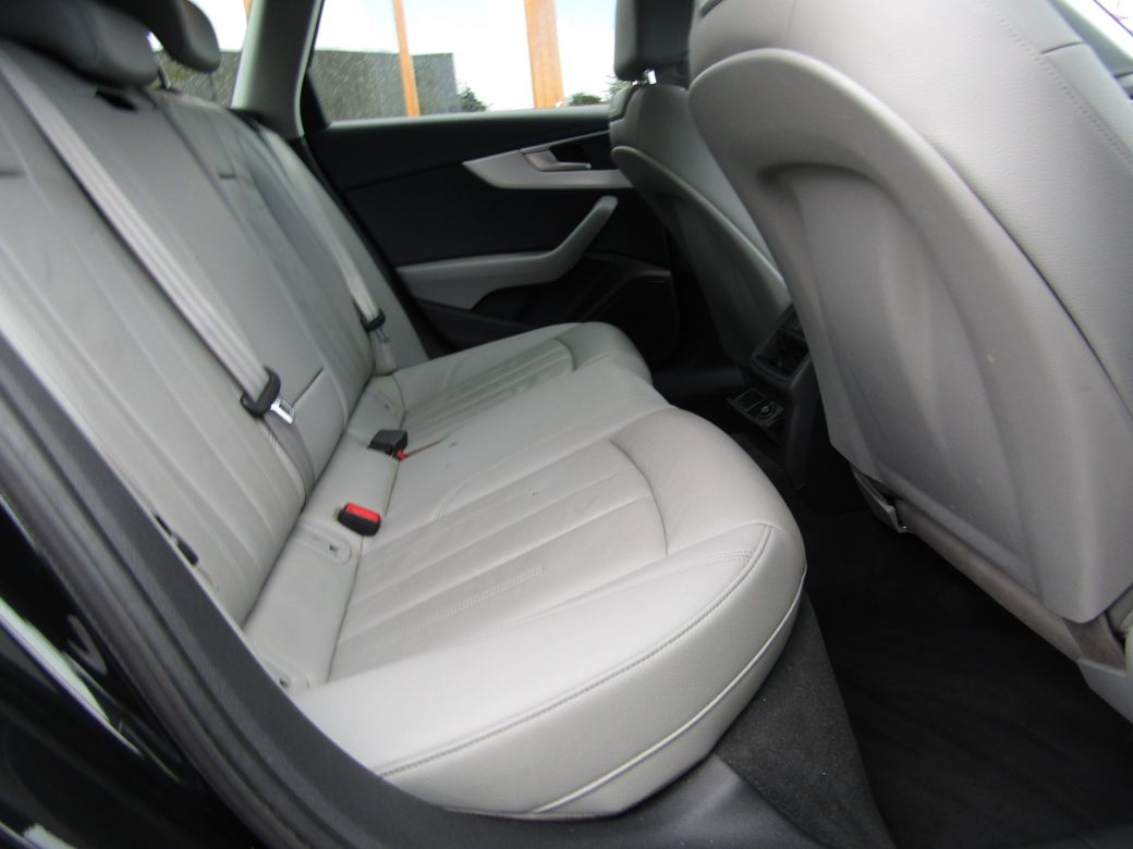 2017 Audi A4