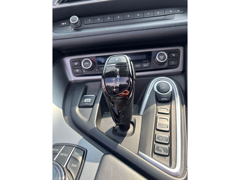 2019 BMW i8
