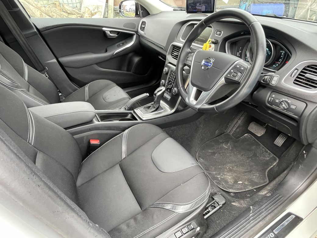 2013 Volvo V40