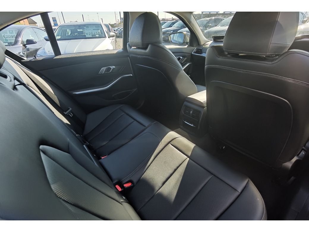 2022 BMW 3 Series