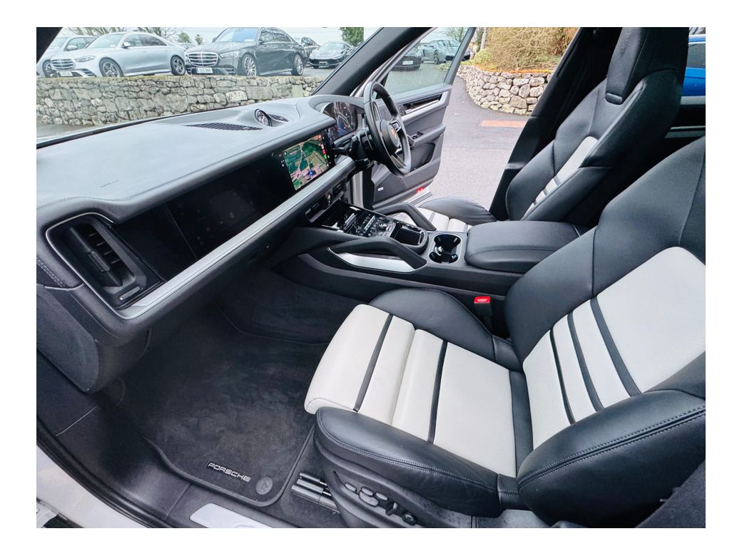 2024 Porsche Cayenne