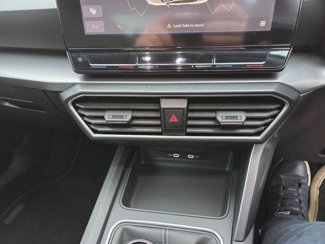 2022 SEAT Leon