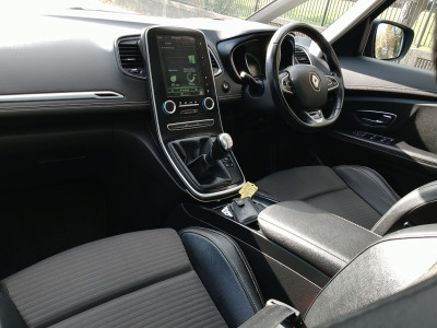 2017 Renault Grand Scenic