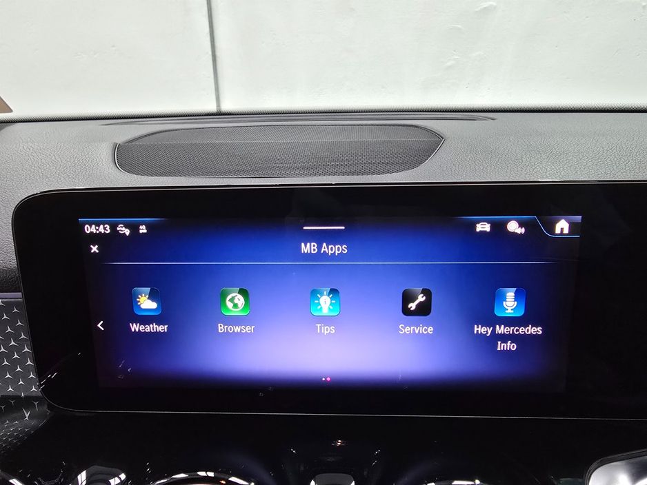 2024 Mercedes-Benz EQB