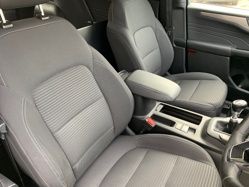2022 Ford Kuga