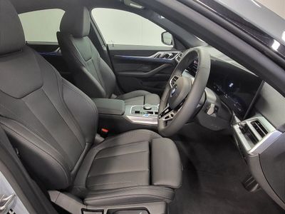 2026 BMW i4