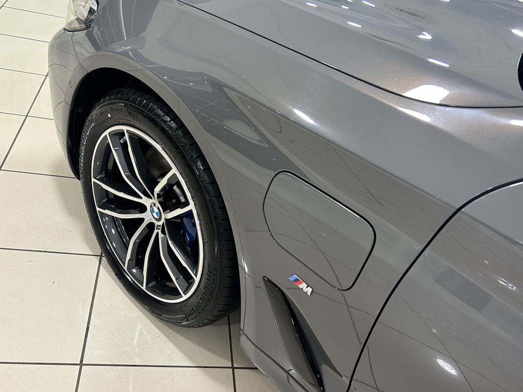 2021 BMW 5 Series