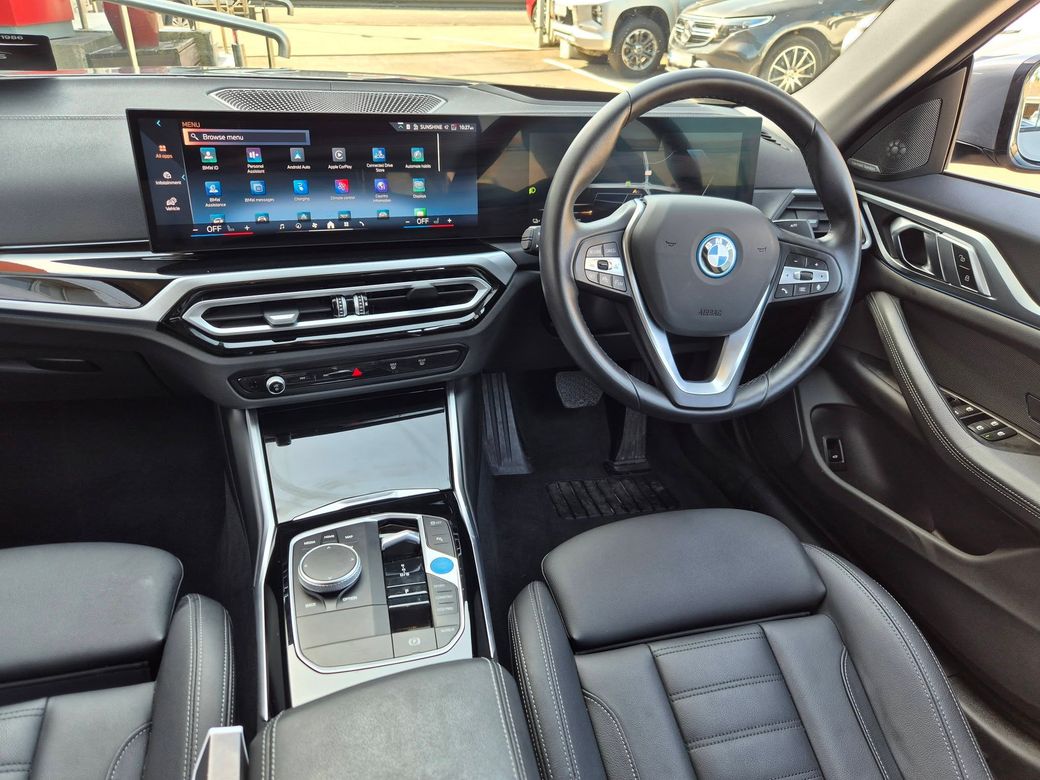 2024 BMW i4