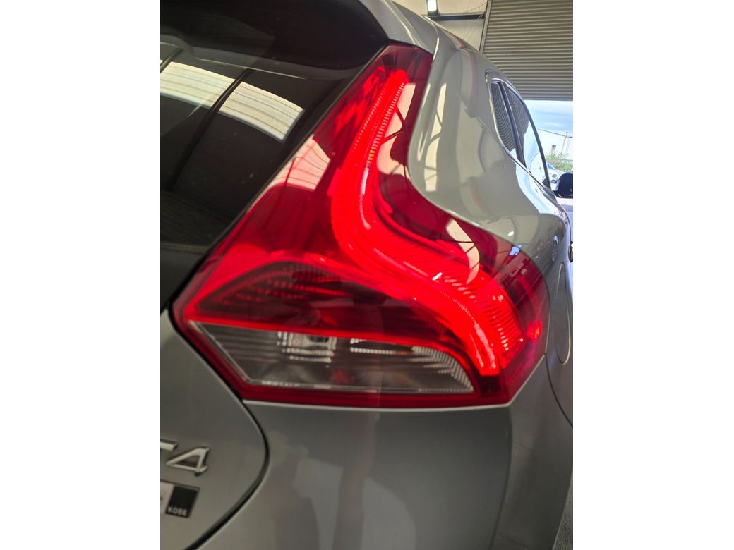 2014 Volvo V40