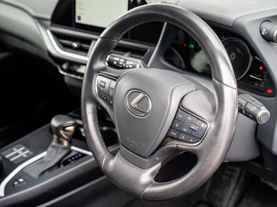 2023 Lexus UX 250H