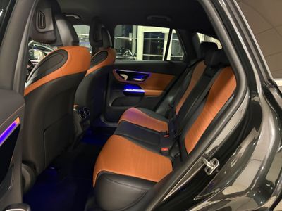 2024 Mercedes-Benz GLC Class