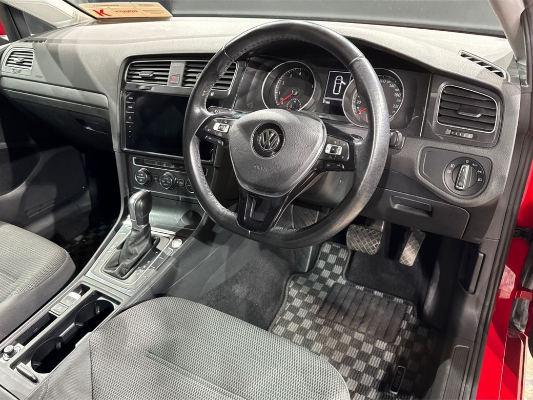 2017 Volkswagen Golf