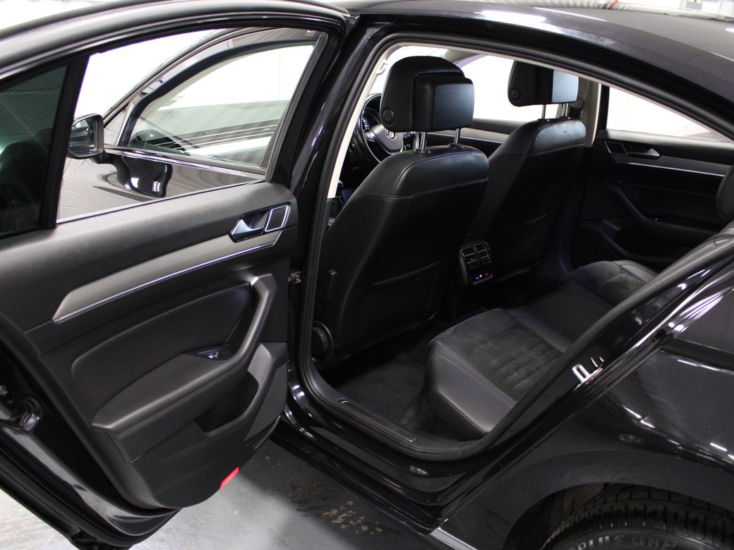 2016 Volkswagen Passat