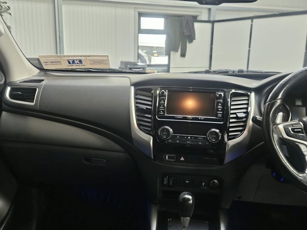 2017 Mitsubishi L200