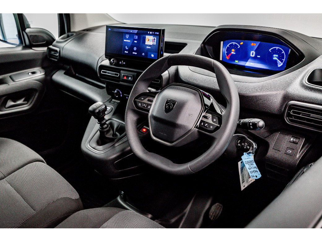 2024 Peugeot Partner