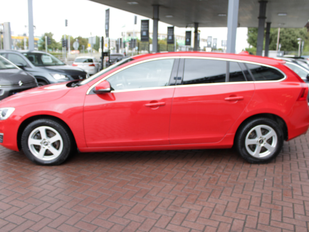 2018 Volvo V60