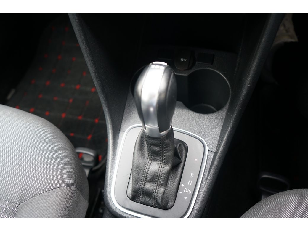 2017 Volkswagen Polo