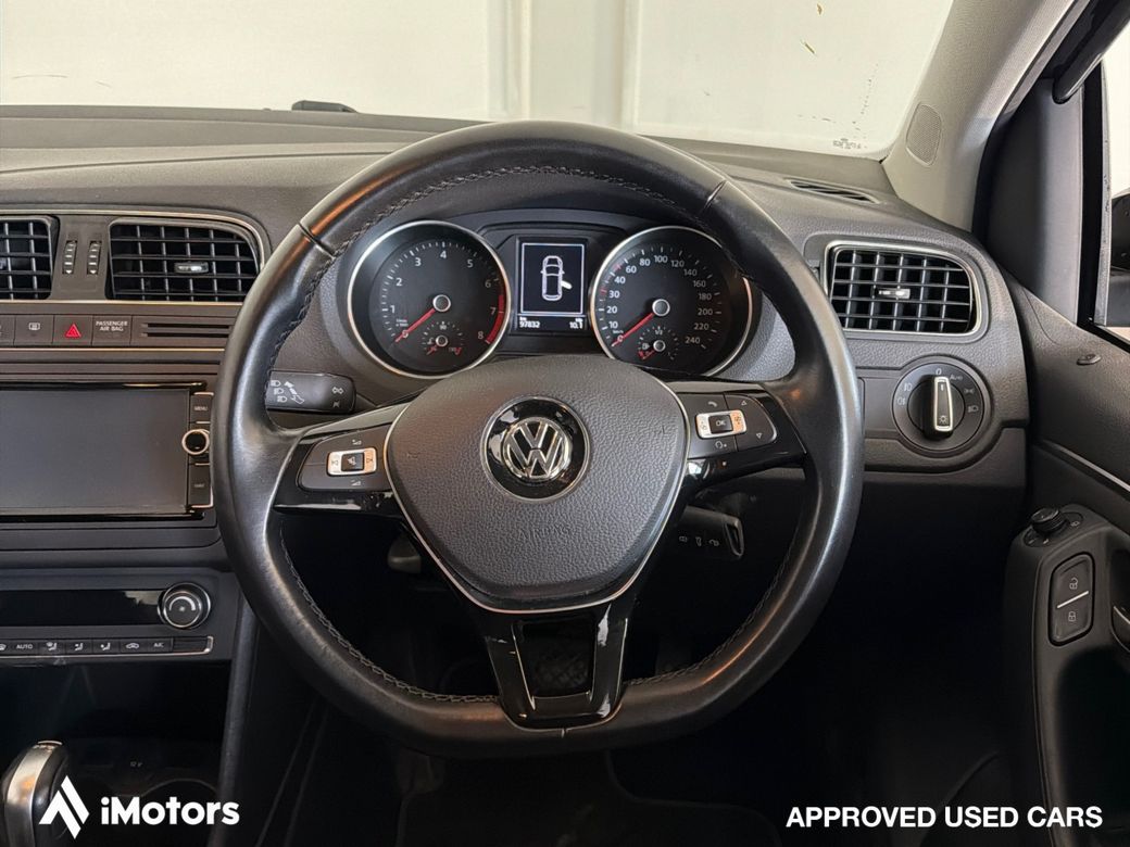 2017 Volkswagen Polo