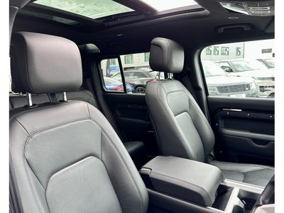 2025 Land Rover Defender